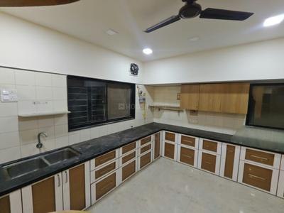 Kitchen Image of 2250 Sq.ft 3 BHK Apartment / Flat for rent in Parijat Nagar Nashik for Rs. 42000