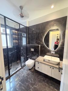 Image of 2700 Sq.ft 4 BHK Builder Floor for sale in Anand Vihar, New Delhi for Rs. 60000000