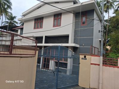 Image of 1800 Sq.ft 3 BHK Independent House for sale in Thiruvannur, Kozhikode for Rs. 13000000