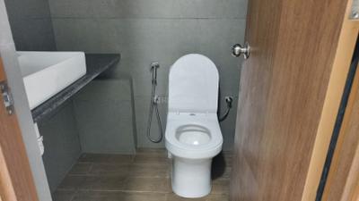 Image of 2000 Sq.ft 4 BHK Apartment / Flat for rent in Kalpataru Immensa, Thane West, Thane for Rs. 115000