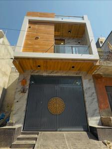 Image of 600 Sq.ft 3.5 BHK Independent House for sale in Dwarka Mor, New Delhi for Rs. 9800000