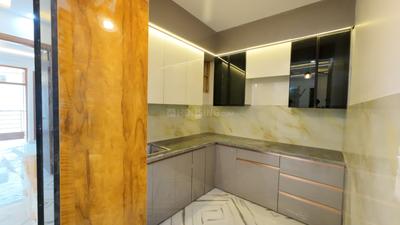 Kitchen Image of 950 Sq.ft 3 BHK Builder Floor for sale in Sector 14 Dwarka New Delhi for Rs. 7800000