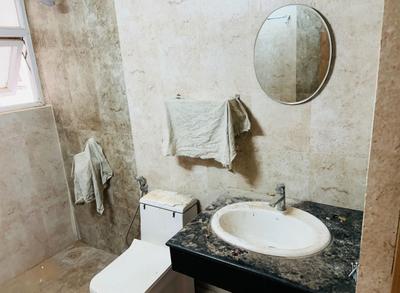 Bathroom Image of 1225 Sq.ft 2 BHK Apartment / Flat for rent in Zuari Garden City Kaveri Apartments, Hulikere Mysore for Rs. 28500