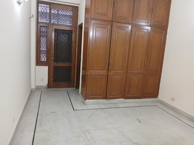 Bedroom Image of 3300 Sq.ft 4 BHK Builder Floor for rent in Green Park New Delhi for Rs. 130000