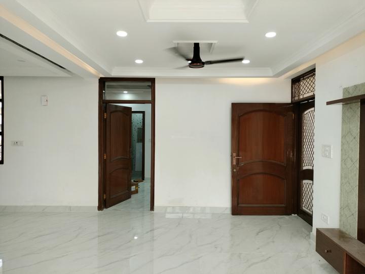 Sunny Valley Apartment Main Image 1