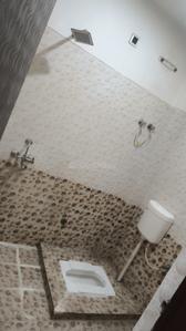 Image of 960 Sq.ft 3 BHK Builder Floor for rent in Kidwai Nagar, Kanpur for Rs. 15000