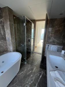 Bathroom Image of 1500 Sq.ft 3 BHK Independent House for sale in Santacruz East Mumbai for Rs. 55000000