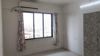 Bedroom Image of 1350 Sq.ft 3 BHK Apartment / Flat for rent in Vijay Residency, Hiranandani Estate Thane for Rs. 47000