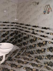 Bathroom Image of 500 Sq.ft 1 RK Independent House for rent in Babulban Nagpur for Rs. 14000