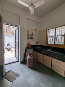 Kitchen Image of 750 Sq.ft 1 BHK Apartment / Flat for rent in Vejalpur Ahmedabad for Rs. 17000