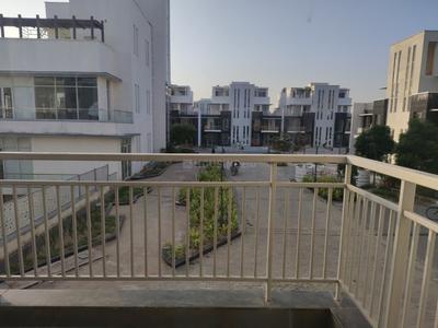 Balcony Image of 3850 Sq.ft 4 BHK Villa for sale in Godrej Golf Links Villas, Jaypee Greens Greater Noida for Rs. 62500000