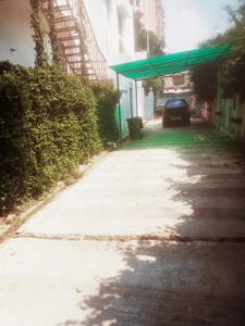 Image of 9500 Sq.ft 6 BHK Independent House for sale in Butler Colony, Lucknow for Rs. 120000000