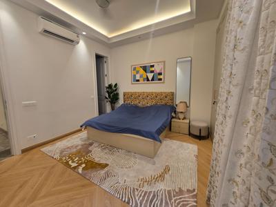 Bedroom Image of 4300 Sq.ft 3 BHK Builder Floor for rent in Anand Niketan New Delhi for Rs. 645000