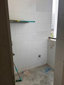 Bathroom Image of 1050 Sq.ft 3 BHK Apartment / Flat for sale in Shree Radhe Shyam Elite, Bhayli Vadodara for Rs. 4500000