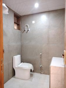 Common Bathroom Image of 2700 Sq.ft 5 BHK Builder Floor for sale in Rajendra Nagar Ghaziabad for Rs. 20000000