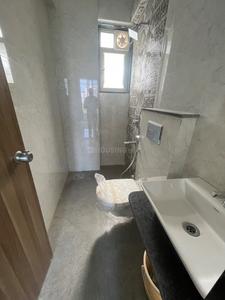 Bathroom Image of 1100 Sq.ft 2 BHK Apartment / Flat for rent in Erandwane Pune for Rs. 42000