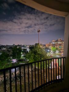 Balcony Image of 920 Sq.ft 3 BHK Apartment / Flat for rent in Makarpura Vadodara for Rs. 10000