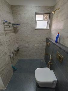 Bathroom Image of 2500 Sq.ft 5 BHK Independent House for rent in Bhayli Vadodara for Rs. 75000