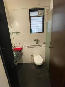 Bathroom Image of 885 Sq.ft 2 BHK Apartment / Flat for rent in Supreme Lake Florence, Powai Mumbai for Rs. 81000