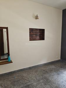 Bedroom Image of 750 Sq.ft 1 BHK Independent House for rent in Sector 20 Noida for Rs. 23000