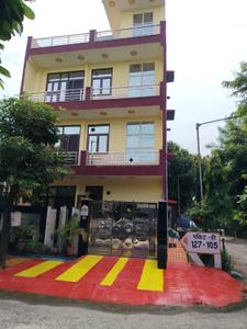 Image of 969 Sq.ft 2.5 BHK Independent House for rent in Omicron II, Greater Noida for Rs. 17000