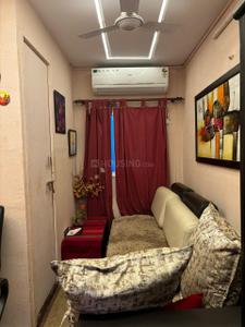 Bedroom Image of 2430 Sq.ft 3 BHK Builder Floor for sale in Kailash Colony New Delhi for Rs. 29000000