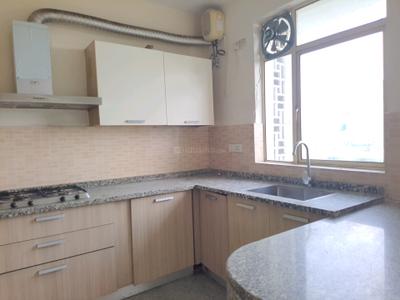 Kitchen Image of 1800 Sq.ft 3 BHK Apartment / Flat for sale in Raheja Vedaanta, Sector 108 Gurgaon for Rs. 16200000