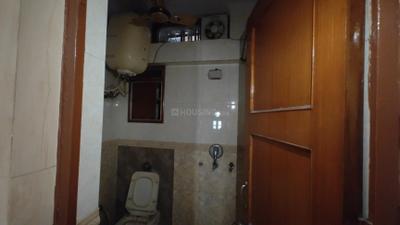 Image of 900 Sq.ft 3 BHK Builder Floor for sale in GH 14 DDA MIG, Paschim Vihar, New Delhi for Rs. 11500000