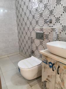 Common Bathroom Image of 2000 Sq.ft 3 BHK Builder Floor for sale in Palam Vihar Gurgaon for Rs. 35000000