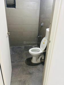 Image of 1050 Sq.ft 1.5 BHK Apartment / Flat for rent in Godrej Vananta, Jagatpur, Ahmedabad for Rs. 18000
