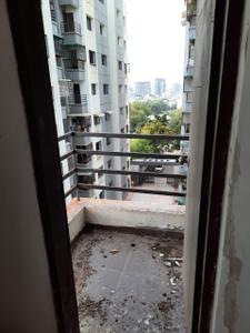 Balcony Image of 1000 Sq.ft 2 BHK Apartment / Flat for sale in Northway Mayfair Sunrise, Atladara Vadodara for Rs. 2500000