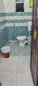Bathroom Image of Kakali in Tiljala, Kolkata