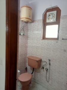Bathroom Image of 1000 Sq.ft 2 BHK Builder Floor for sale in Lajpat Nagar New Delhi for Rs. 14500000