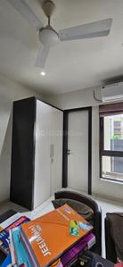 Bedroom Image of 2800 Sq.ft 4 BHK Apartment / Flat for rent in Earth Elegance, Bodakdev Ahmedabad for Rs. 80000