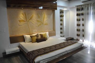 Bedroom Image of 3200 Sq.ft 4 BHK Apartment / Flat for sale in Sunteck Signia Pearl, Bandra East Mumbai for Rs. 210000000