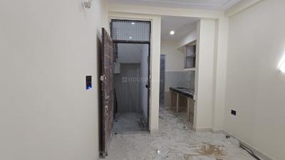 Living Room Image of 450 Sq.ft 1 BHK Builder Floor for rent in Mayur Vihar Phase 1 New Delhi for Rs. 15500