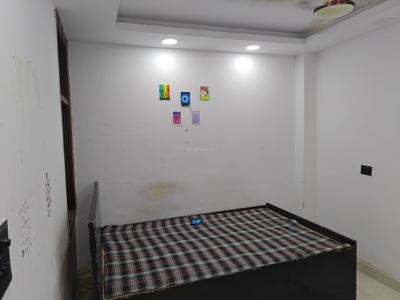 Bedroom Image of 600 Sq.ft 2 BHK Builder Floor for sale in Govindpuri New Delhi for Rs. 3800000