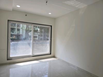 Bedroom Image of 3100 Sq.ft 4 BHK Apartment / Flat for sale in Kedarnath Apartment, Andheri West Mumbai for Rs. 132500000