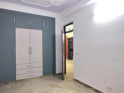 Bedroom Image of 1500 Sq.ft 3 BHK Builder Floor for rent in Neb Sarai New Delhi for Rs. 45000