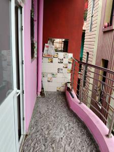 Balcony Image of 750 Sq.ft 2 BHK Independent House for rent in Gardanibagh Patna for Rs. 8500