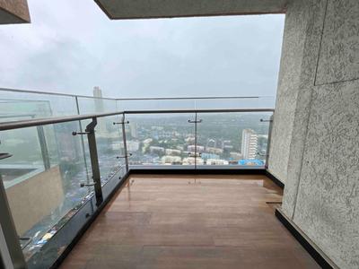 Balcony Image of 1500 Sq.ft 3 BHK Apartment / Flat for rent in Lodha Venezia, Parel Mumbai for Rs. 185000
