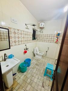 Bathroom Image of Prestige Home Stay PG in Sector 27, Noida