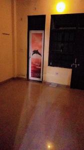 Bedroom Image of 1200 Sq.ft 2 BHK Builder Floor for rent in Pandit Khera Lucknow for Rs. 9000