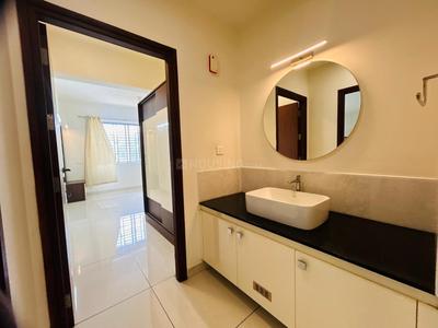 Bathroom Image of 1950 Sq.ft 3 BHK Apartment / Flat for rent in Puthiyangadi Kozhikode for Rs. 43000