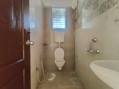 Bathroom Image of 657 Sq.ft 1 BHK Apartment / Flat for sale in  Classic, Kharghar Navi Mumbai for Rs. 5500000