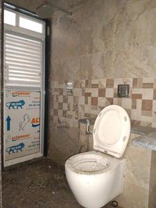 Common Bathroom Image of 630 Sq.ft 1 BHK Apartment / Flat for sale in Amardeep Anutham, Mulund East Mumbai for Rs. 11000000