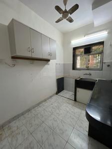Kitchen Image of 850 Sq.ft 2 BHK Apartment / Flat for rent in Raheja Complex, Andheri West Mumbai for Rs. 80000