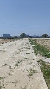 Image of 1800 Sq.ft Residential Plot / Land for sale in Knowledge Park 2, Greater Noida for Rs. 7600000