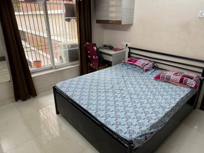 Bedroom Image of 900 Sq.ft 2 BHK Apartment / Flat for sale in Earth Classic, Matunga East Mumbai for Rs. 41000000