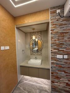 Bathroom Image of 2000 Sq.ft 3 BHK Apartment / Flat for rent in Prestige Eden Garden, Kalamassery Kochi for Rs. 60000